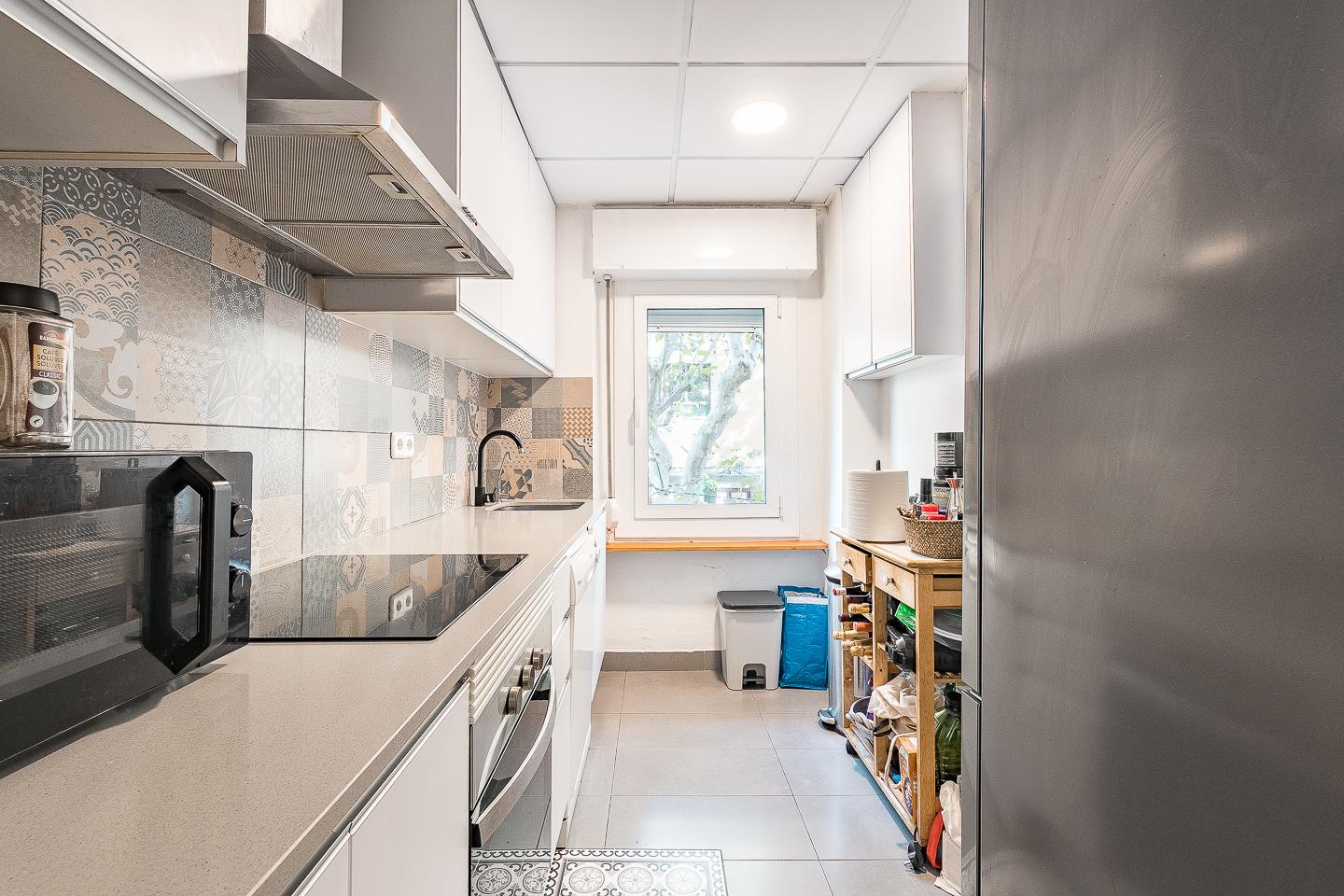 Imagen 4 Apartamento en venta en Barcelona / Sarrià - Plaza Artós 