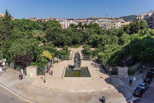 Imagen 3 Inmueble 306843 - Piso en venta en Barcelona / Mercat de Galvany - Turò park
