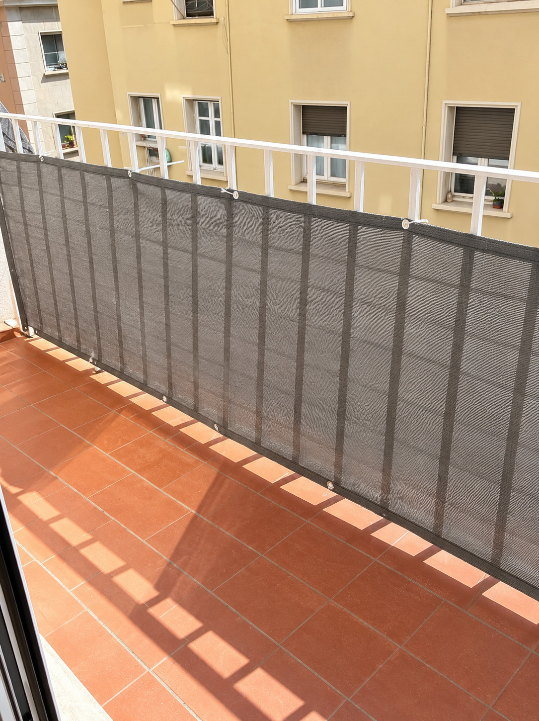 Imagen 6 Apartamento en venta en Barcelona / Calle Balmes al lado de la Plaza Molina 