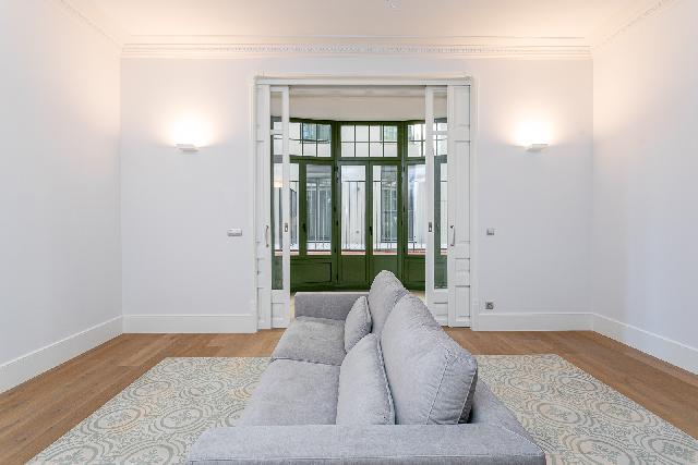 Imagen 1 Piso en venta en Barcelona / Balmes con París