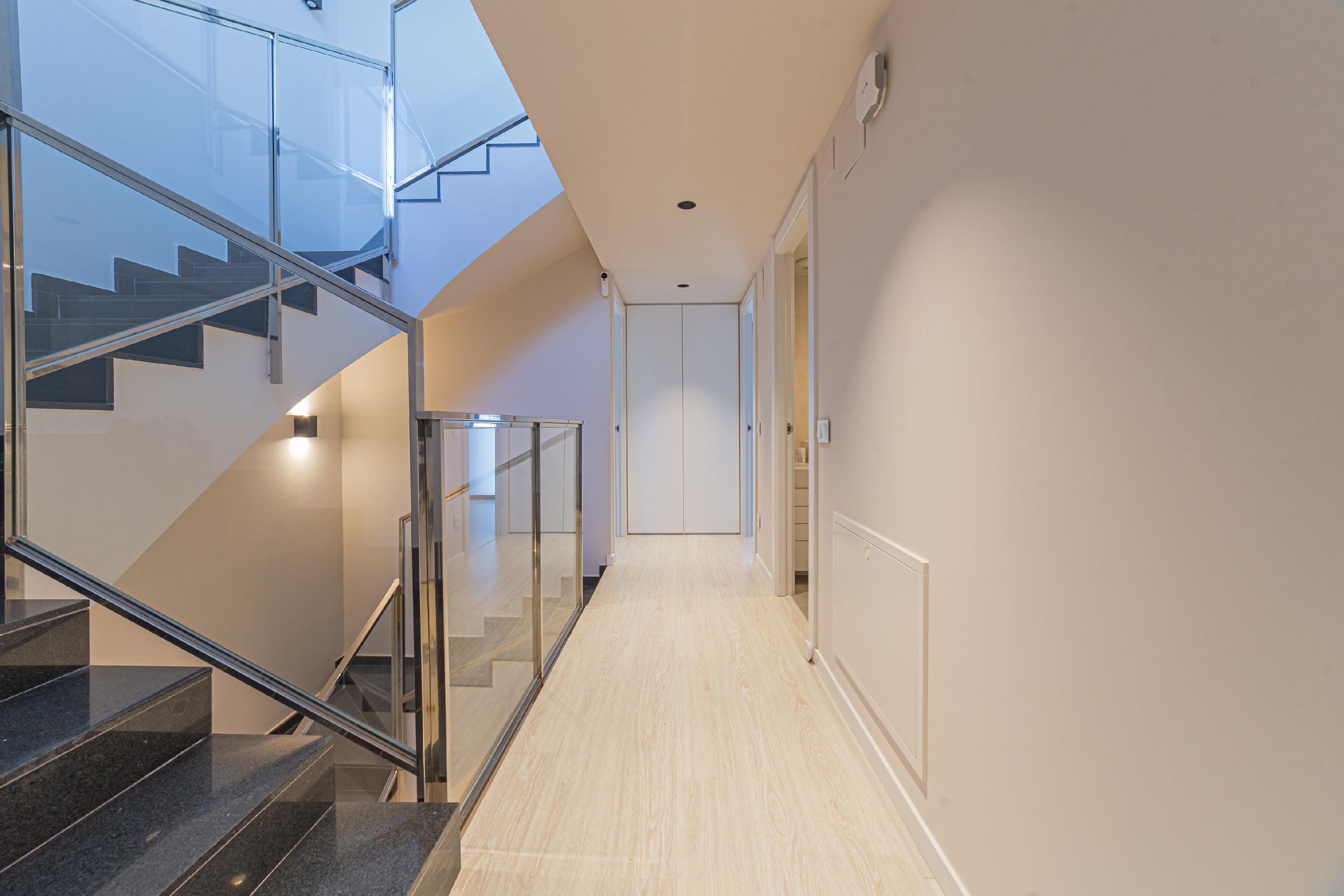 Imagen 5 Casa Adosada en venta en Sant Just Desvern / Mas Lluí - Els Miralls