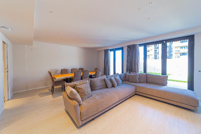 Imagen 3 Inmueble 282281 - Casa Adosada en venta en Sant Just Desvern / Mas Lluí - Els Miralls