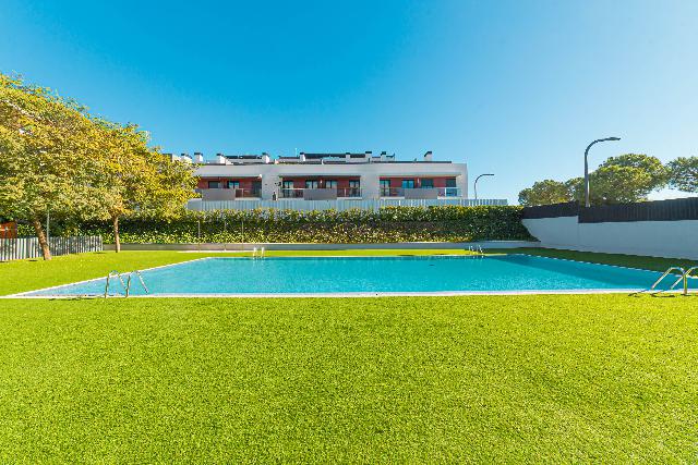 Imagen 1 Inmueble 282281 - Casa Adosada en venta en Sant Just Desvern / Mas Lluí - Els Miralls