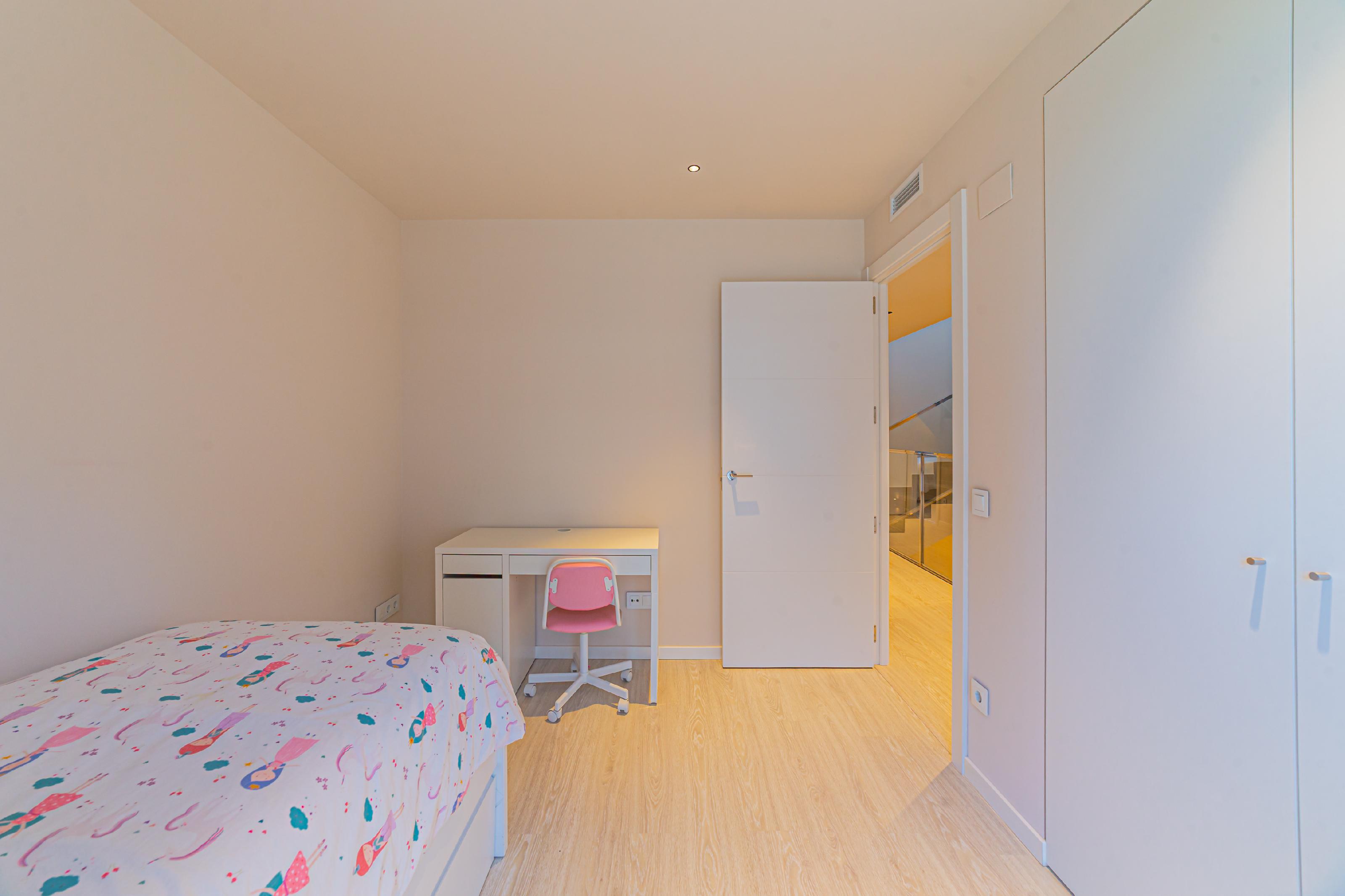 Imagen 20 Casa Adosada en venta en Sant Just Desvern / Mas Lluí - Els Miralls