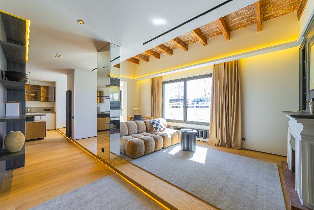 Imagen 2 Inmueble 289079 - Piso en venta en Barcelona / Muntaner - Diagonal