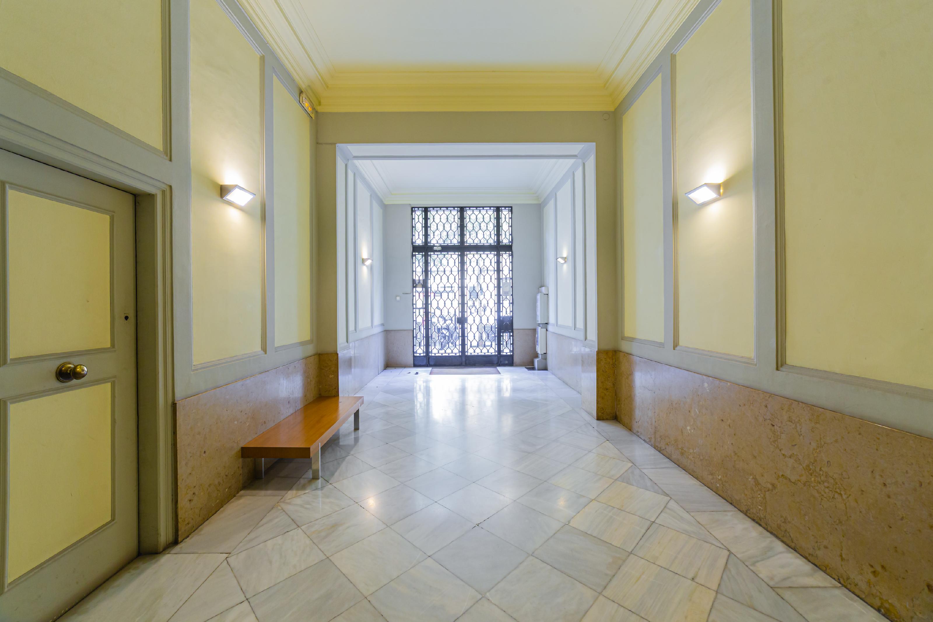 Imagen 36 Piso en venta en Barcelona / Muntaner - Diagonal