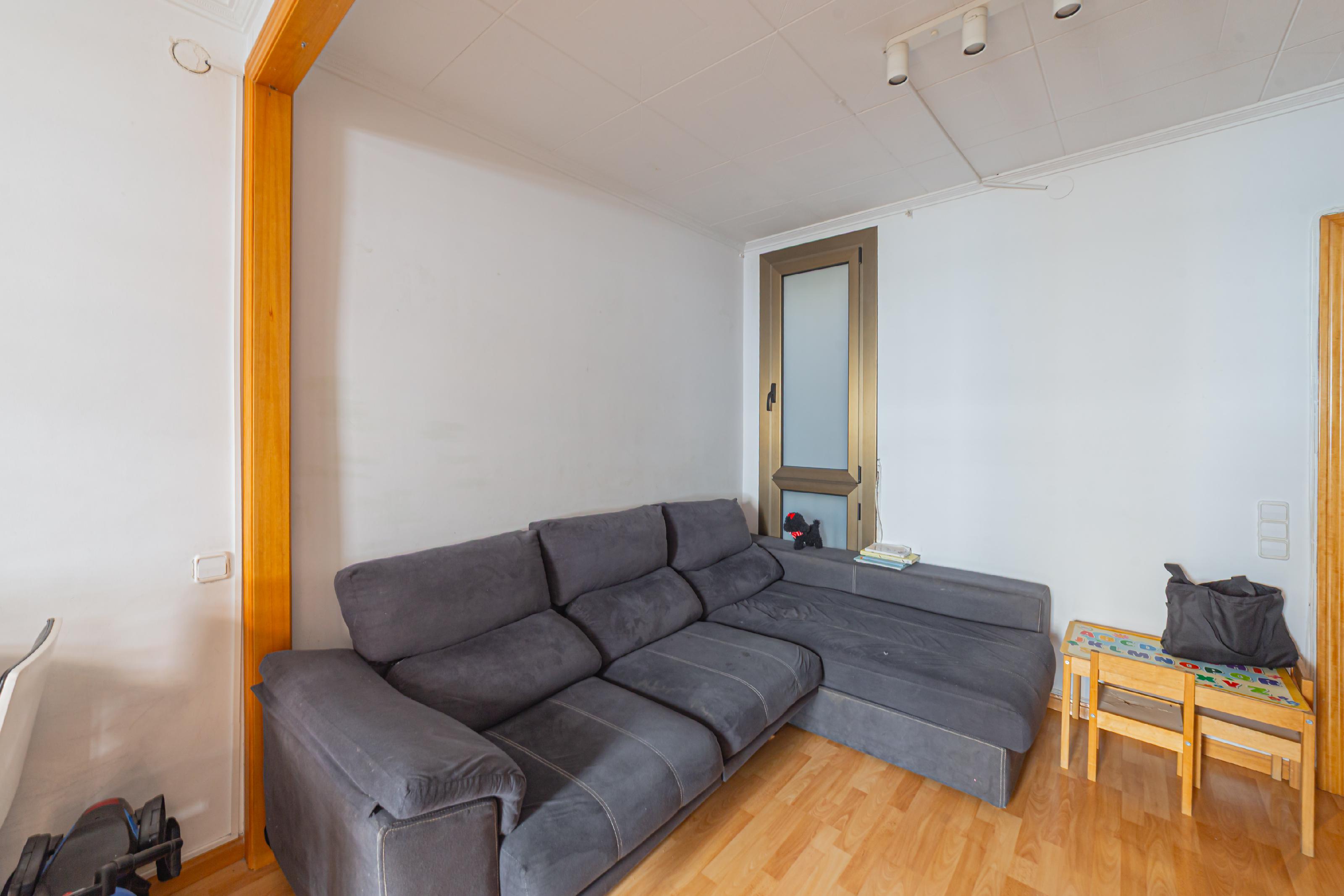 Imagen 2 Apartamento en venta en Barcelona / Plaza España a los pies de la montaña de MontjuÏc 