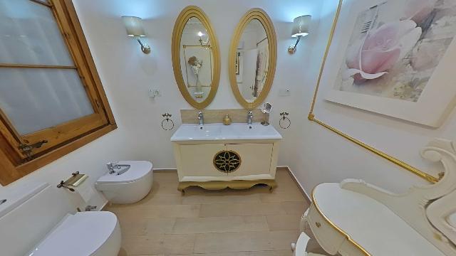 Imagen 33 Inmueble 298195 - Casa Adosada en venta en Barcelona / Plaça del Guinardó