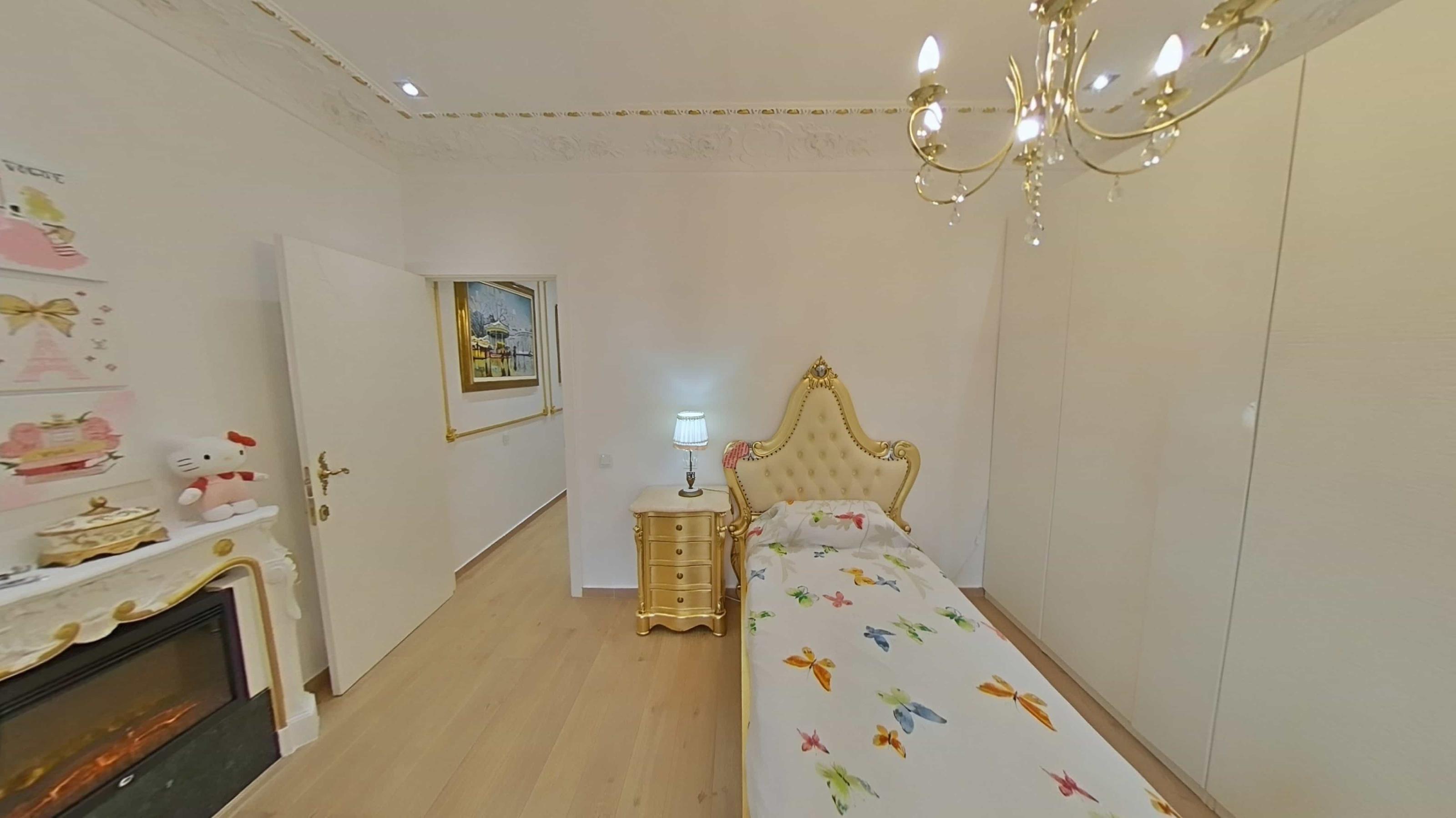Imagen 30 Casa Adosada en venta en Barcelona / Plaça del Guinardó