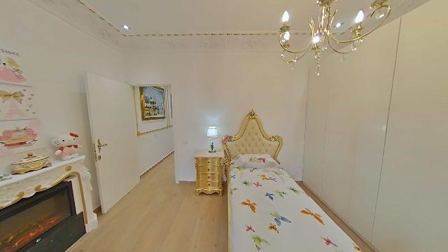 Imagen 30 Inmueble 298195 - Casa Adosada en venta en Barcelona / Plaça del Guinardó