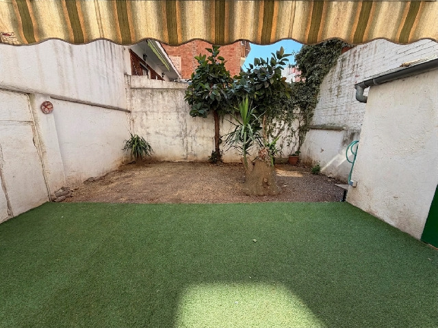 Imagen 6 Inmueble 298195 - Casa Adosada en venta en Barcelona / Plaça del Guinardó