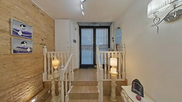 Imagen 2 Inmueble 298195 - Casa Adosada en venta en Barcelona / Plaça del Guinardó
