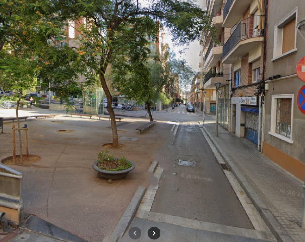 Imagen 3 Inmueble 298195 - Casa Adosada en venta en Barcelona / Plaça del Guinardó