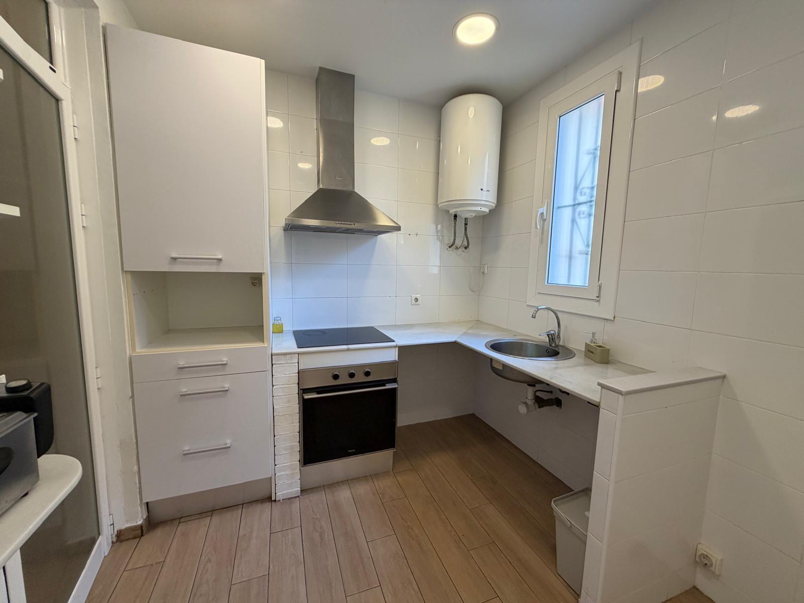 Imagen 5 Casa Adosada en venta en Barcelona / Plaça del Guinardó