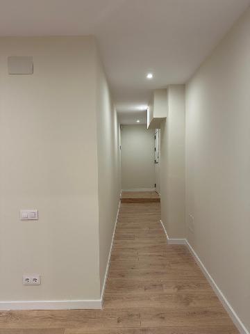 Imagen 2 Inmueble 298987 - Local Comercial en venta en Barcelona / Tres Torres - Junto Corachan