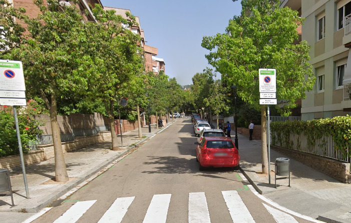 Imagen 5 Local Comercial en venta en Barcelona / Tres Torres - Junto Corachan