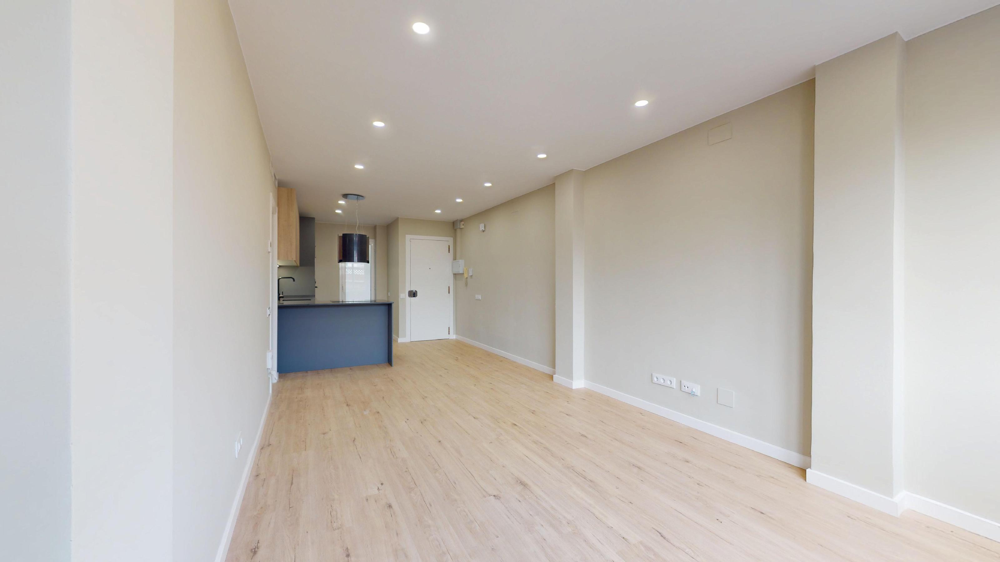 Imagen 18 Piso en venta en Barcelona / Ctra. Sants - Nou Camp