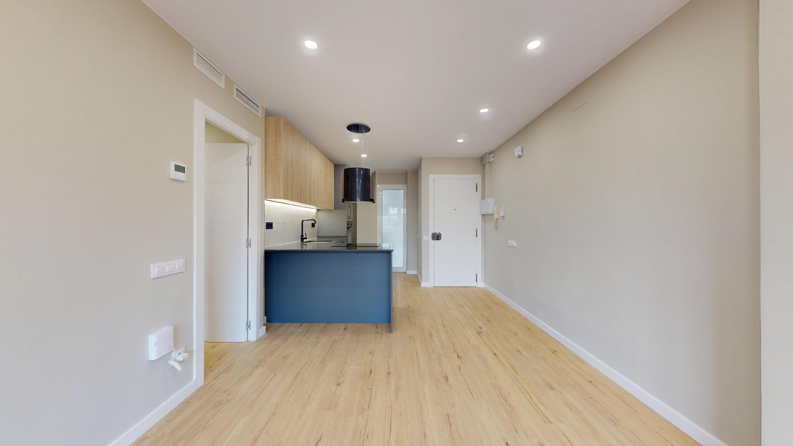 Imagen 16 Piso en venta en Barcelona / Ctra. Sants - Nou Camp