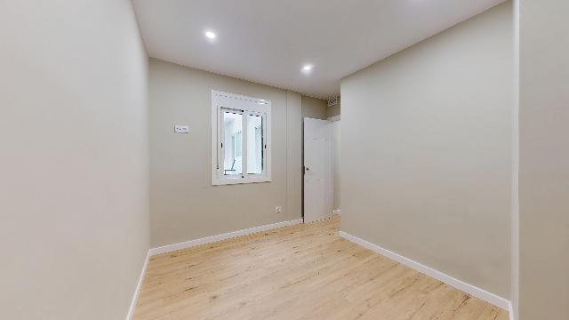 Imagen 33 Inmueble 299314 - Piso en venta en Barcelona / Ctra. Sants - Nou Camp