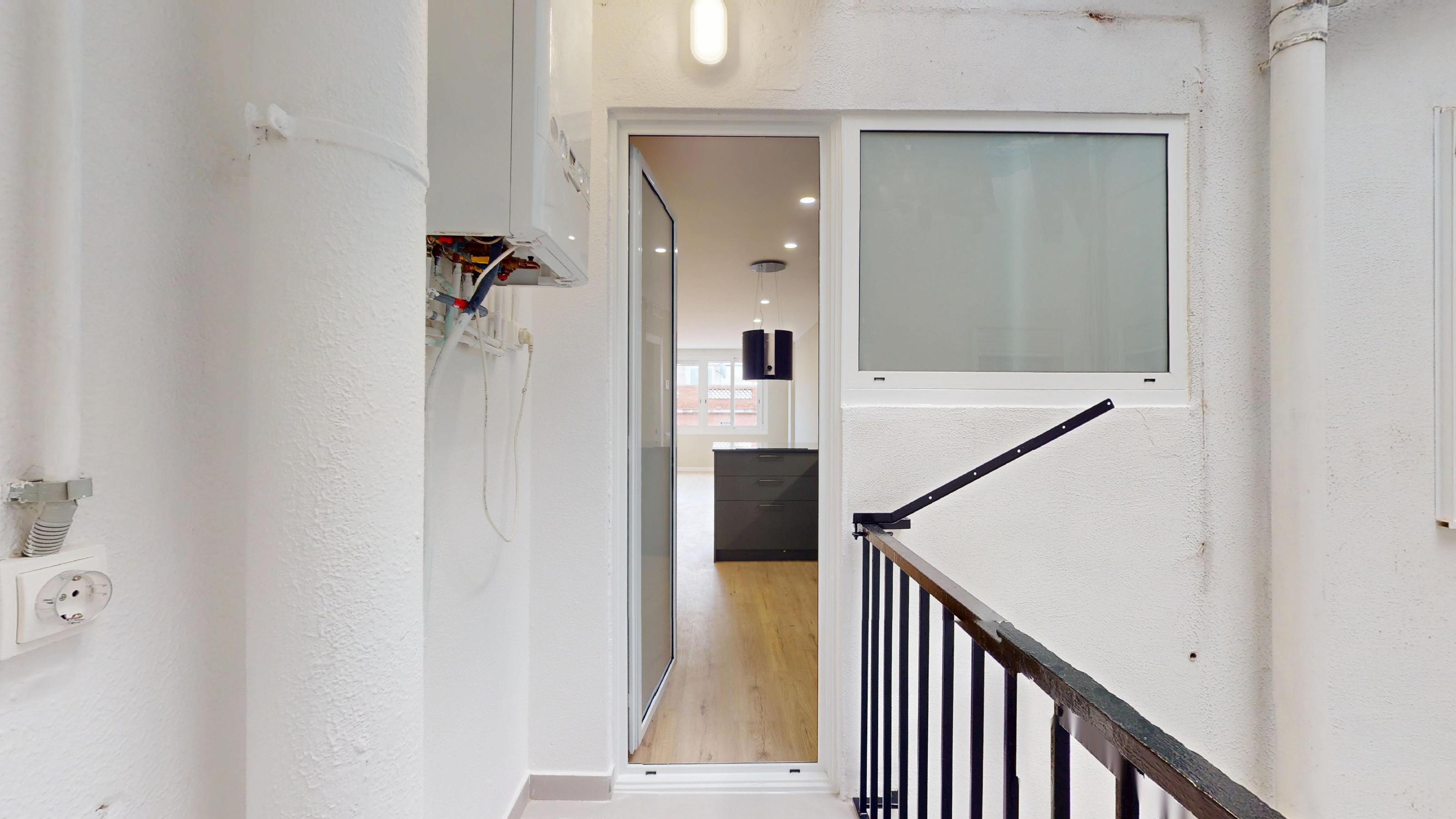 Imagen 37 Piso en venta en Barcelona / Ctra. Sants - Nou Camp