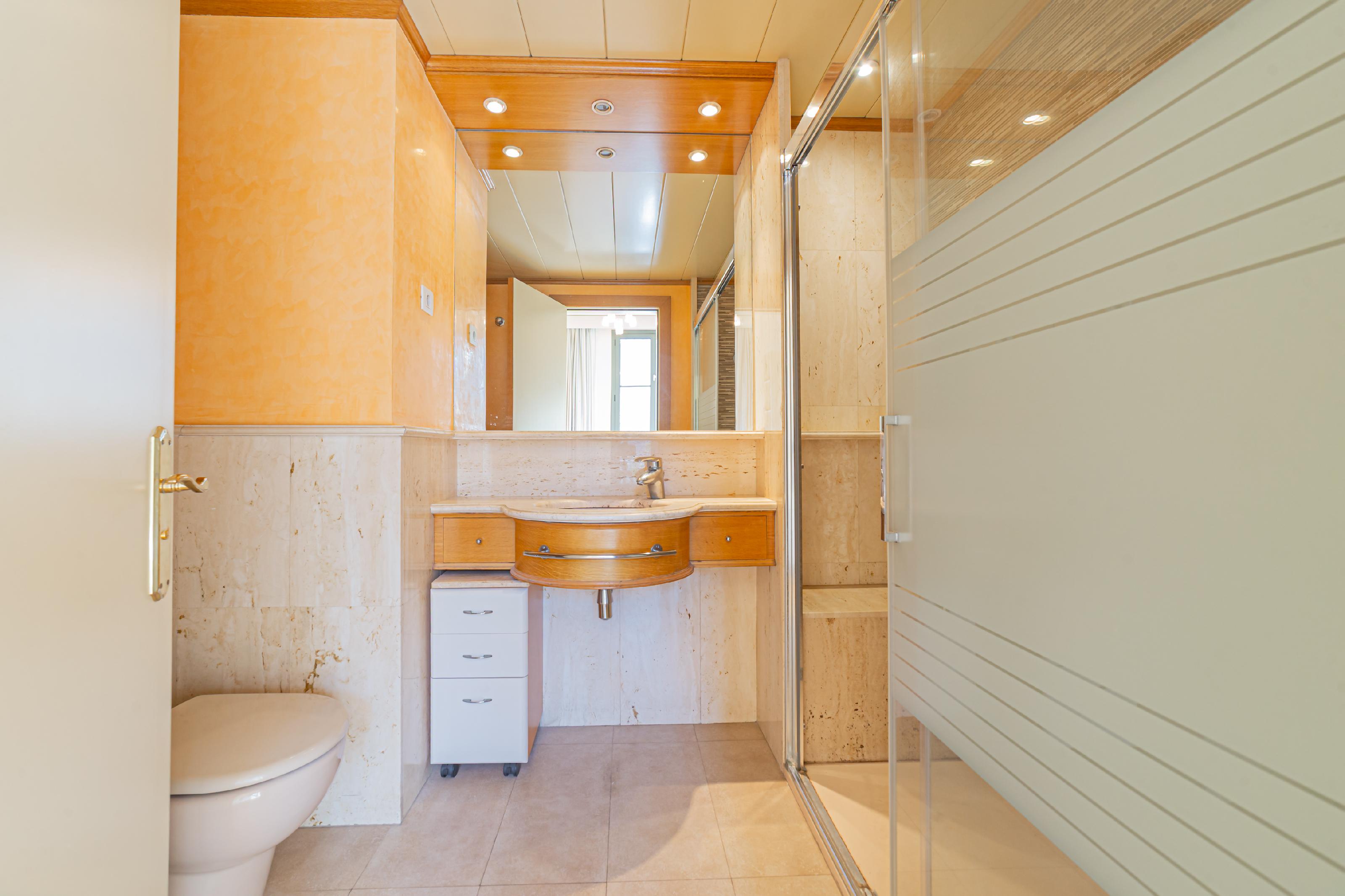 Imagen 5 Piso en venta en Barcelona / Pza. Tetuan - Pso. Sant Joan