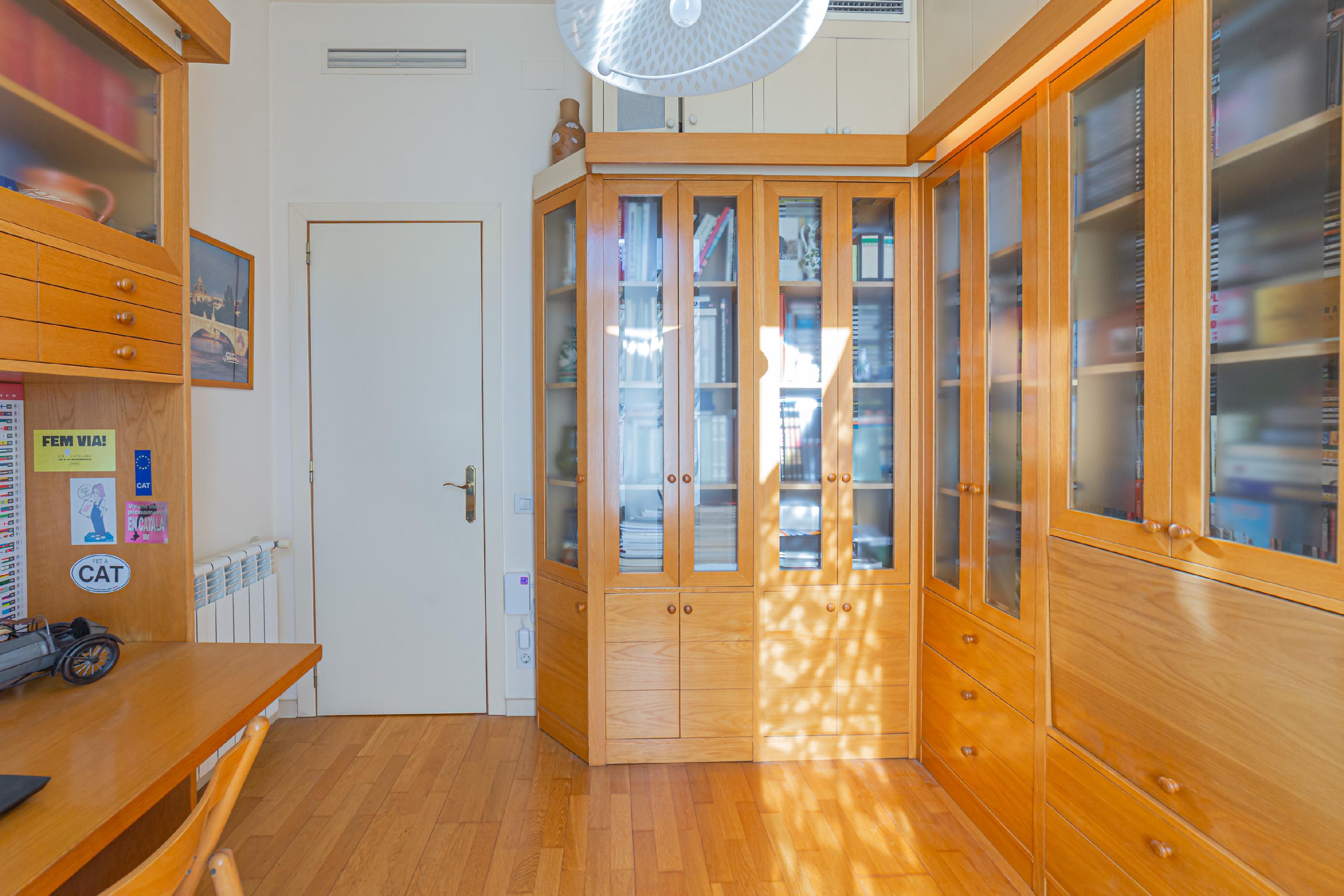 Imagen 28 Piso en venta en Barcelona / Pza. Tetuan - Pso. Sant Joan