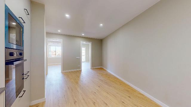 Imagen 13 Inmueble 299513 - Piso en venta en Barcelona / Rambla Brasil - Plaça de Vázques de Mella