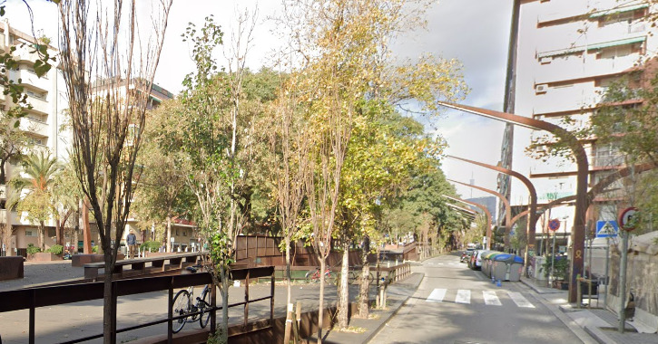 Imagen 3 Piso en venta en Barcelona / Rambla Brasil - Plaça de Vázques de Mella