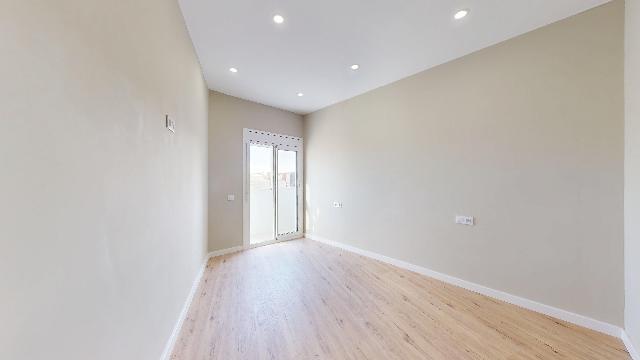 Imagen 24 Inmueble 299513 - Piso en venta en Barcelona / Rambla Brasil - Plaça de Vázques de Mella