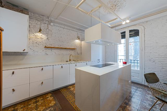 Imagen 4 Inmueble 299924 - Piso en venta en Barcelona / Junto Santa María del Pí