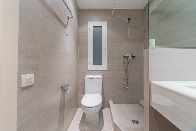 Imagen 29 Inmueble 300309 - Piso en venta en Barcelona / Avda. Sarrià - Pza. Francesc Macià 