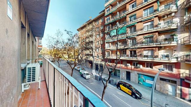 Imagen 13 Inmueble 300316 - Piso en venta en Barcelona / Avda. Meridiana - Plaça Ferran Reyes