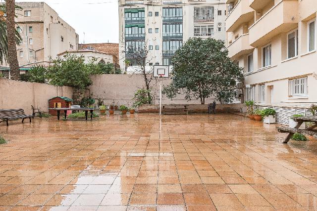 Imagen 5 Inmueble 300564 - Piso en venta en Barcelona / Consell de Cent - Bruc