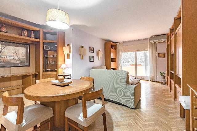 Imagen 2 Inmueble 300564 - Piso en venta en Barcelona / Consell de Cent - Bruc