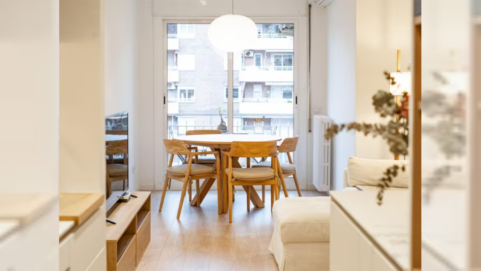 Imagen 1 Piso en venta en Barcelona / Próximo a Francesc Macià