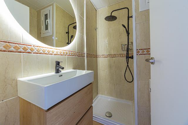 Imagen 5 Inmueble 300822 - Apartamento en venta en Barcelona / La Maternidad i Sant Ramón , Club Esportiu Laietà 