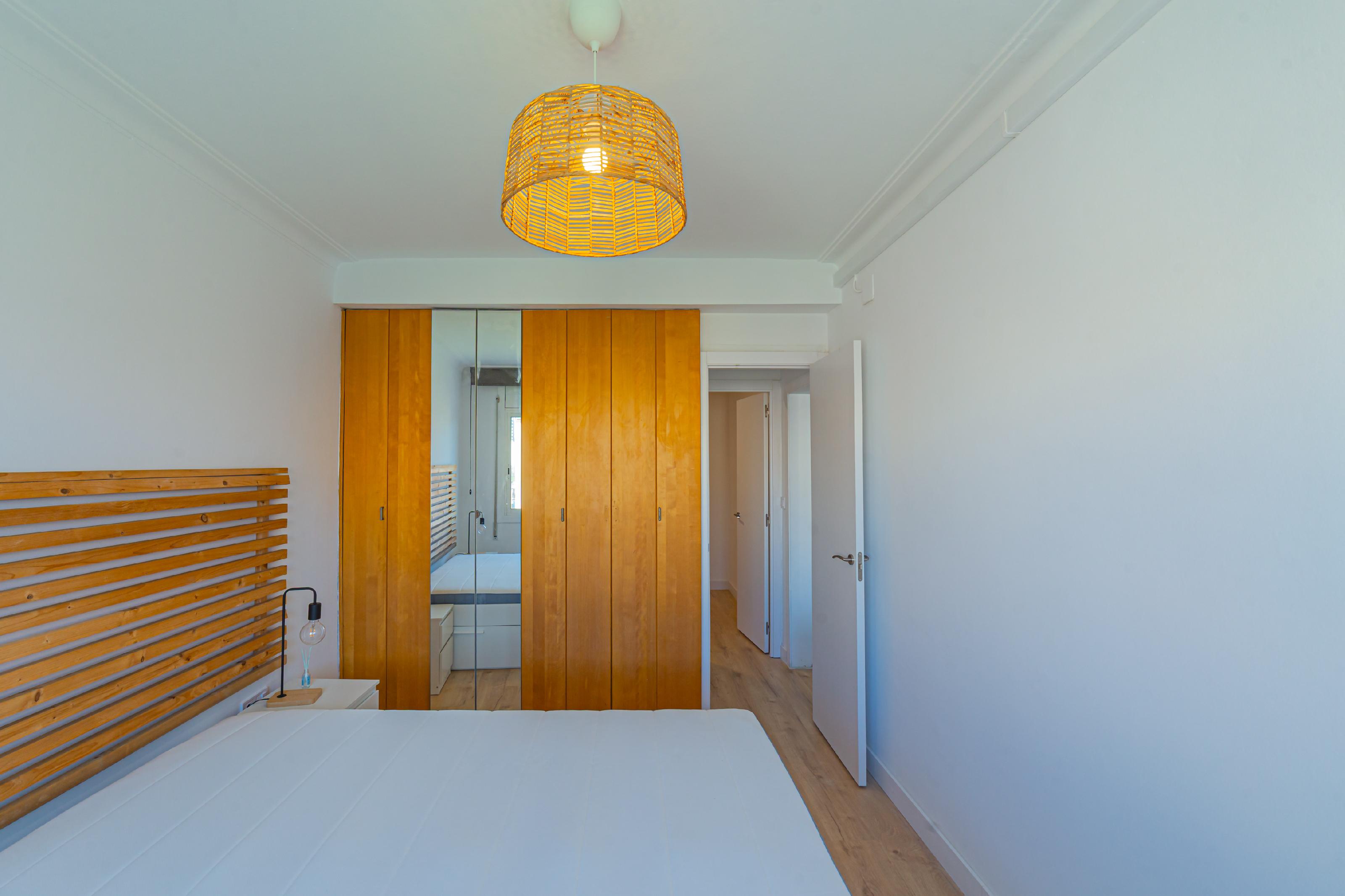 Imagen 13 Apartamento en venta en Barcelona / La Maternidad i Sant Ramón , Club Esportiu Laietà 