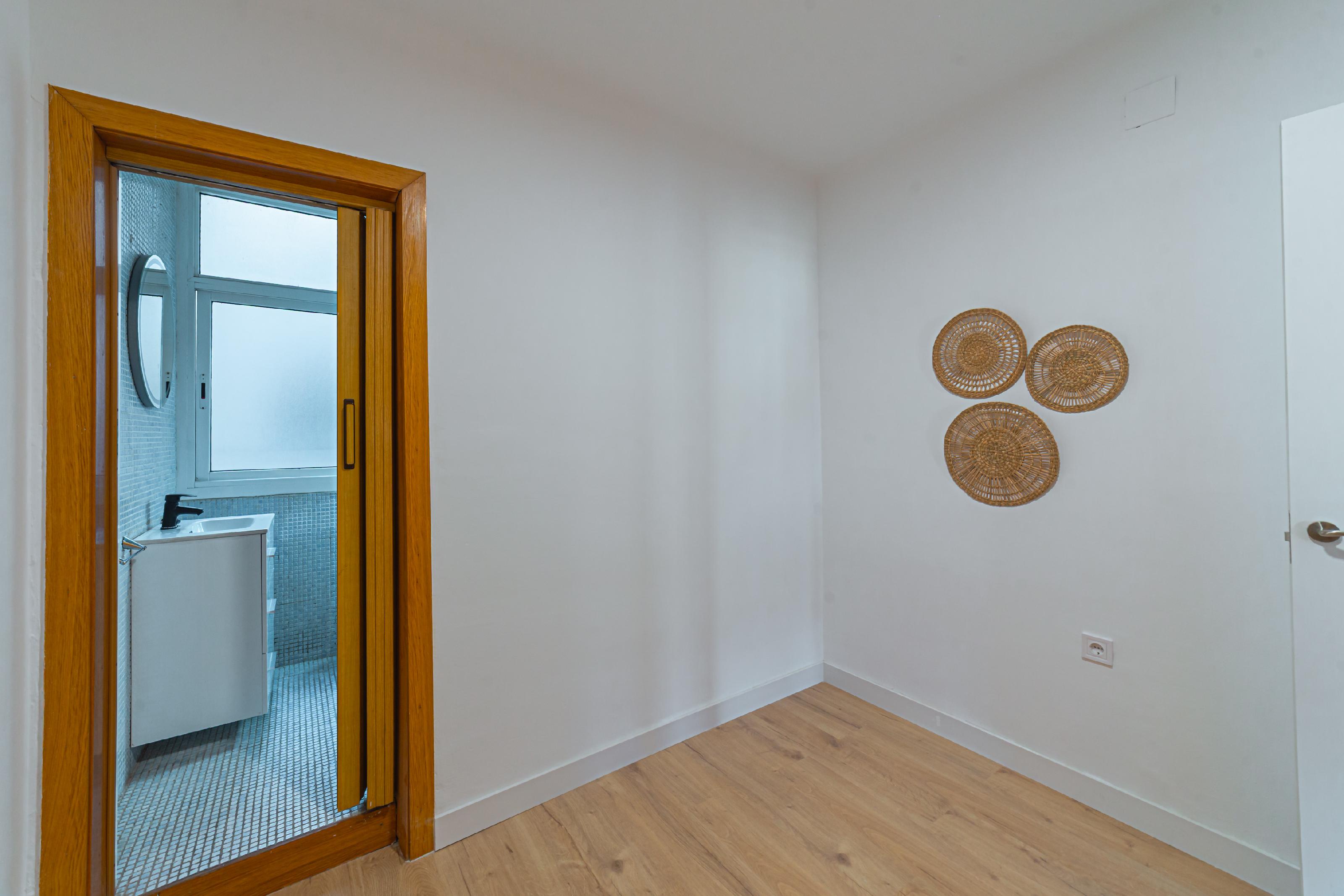 Imagen 18 Apartamento en venta en Barcelona / La Maternidad i Sant Ramón , Club Esportiu Laietà 