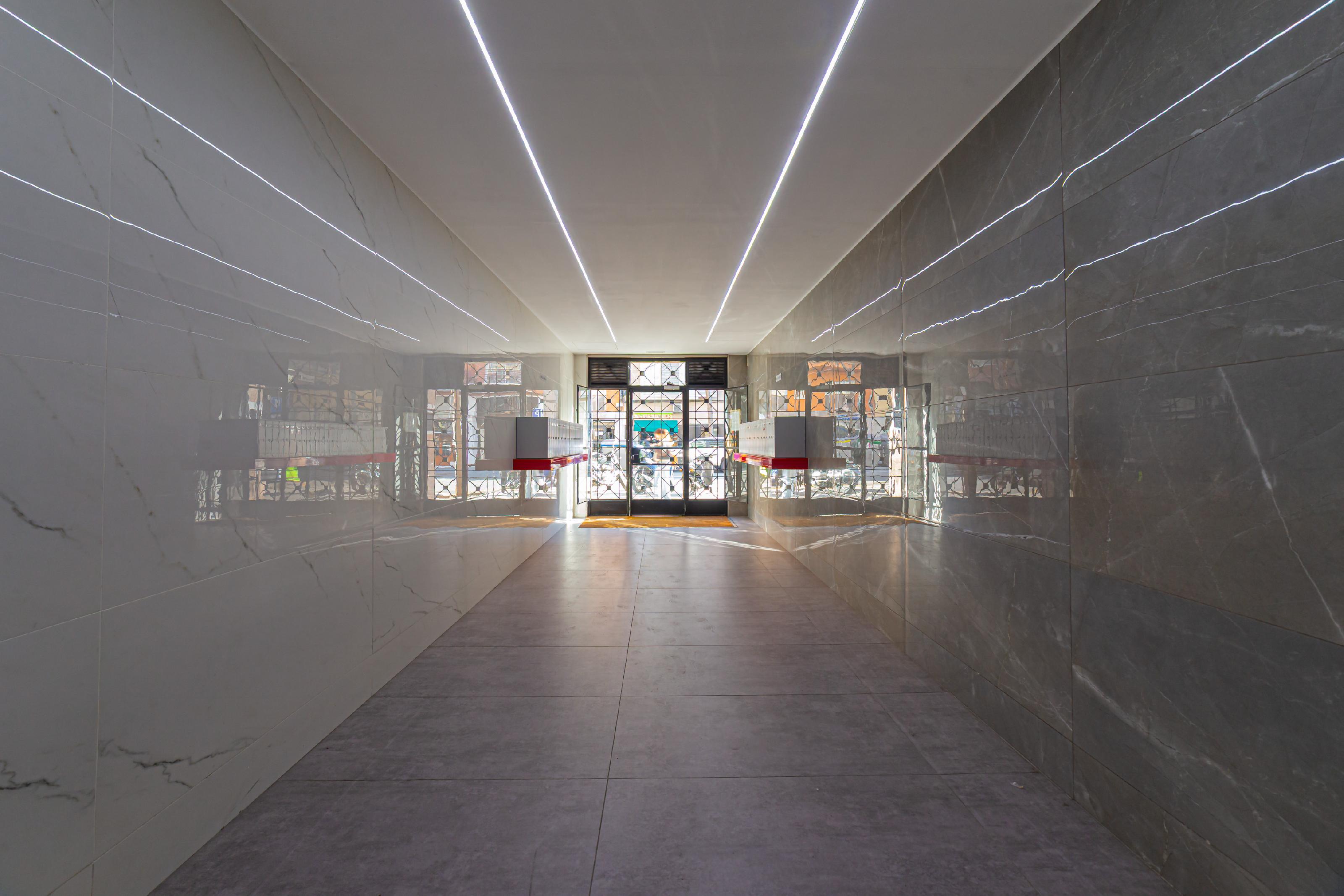 Imagen 28 Apartamento en venta en Barcelona / La Maternidad i Sant Ramón , Club Esportiu Laietà 