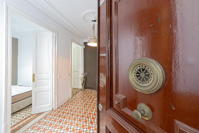 Imagen 6 Inmueble 300885 - Piso en venta en Barcelona / Enric Granados - Consell de Cent