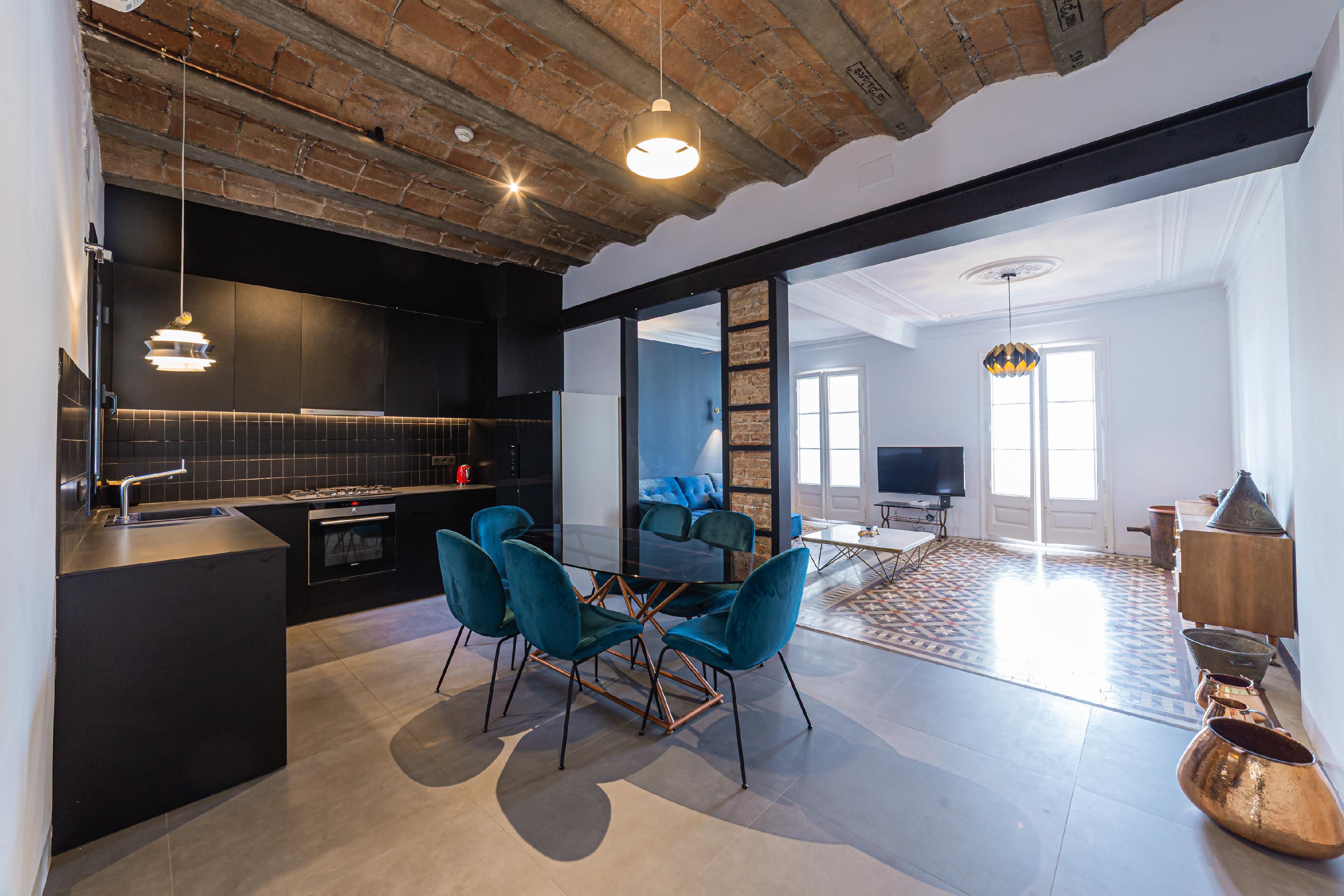 Imagen 3 Piso en venta en Barcelona / Enric Granados - Consell de Cent