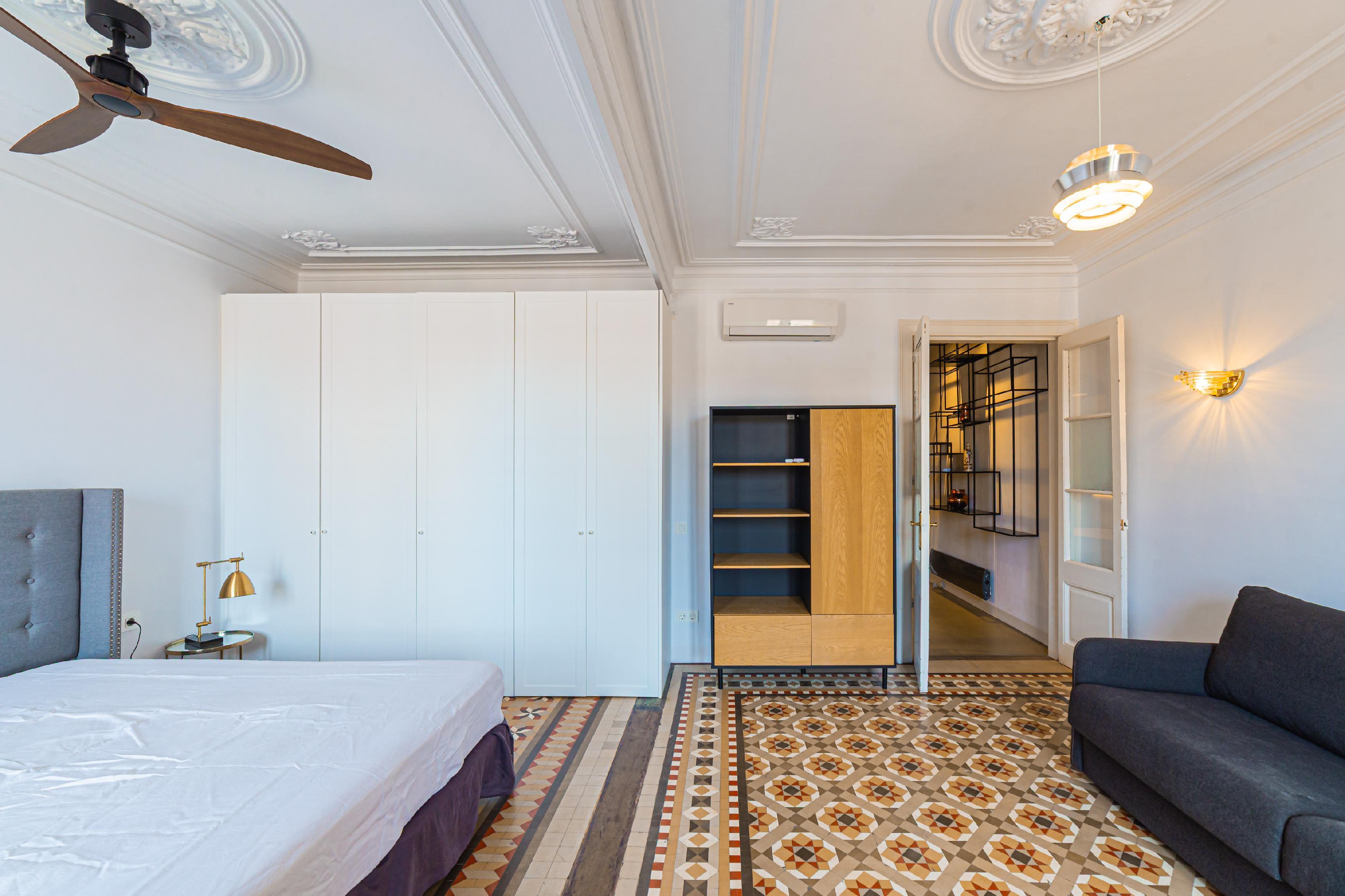 Imagen 24 Piso en venta en Barcelona / Enric Granados - Consell de Cent