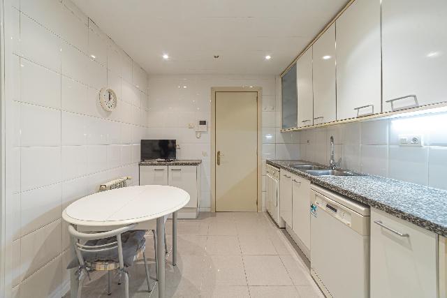 Imagen 15 Inmueble 301189 - Piso en venta en Barcelona / Pza. Tetuan - Pso. Sant Joan