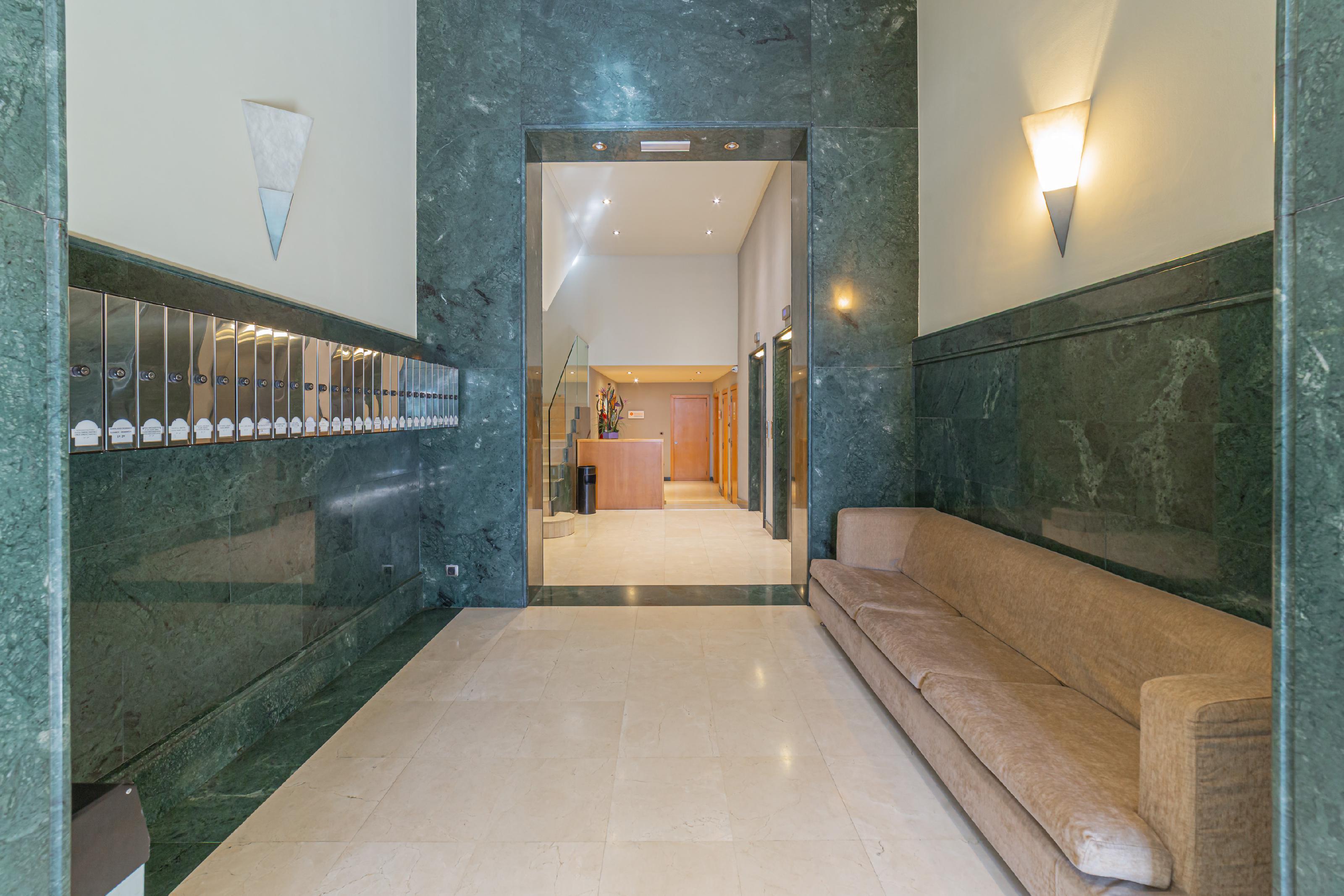 Imagen 30 Piso en venta en Barcelona / Pza. Tetuan - Pso. Sant Joan