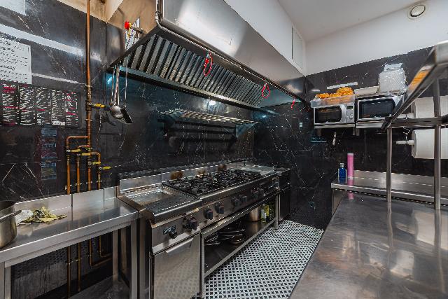 Imagen 16 Inmueble 301329 - Local Comercial en venta en Barcelona / Avenida Diagonal entre Paseo San Juan y Paseo de G...