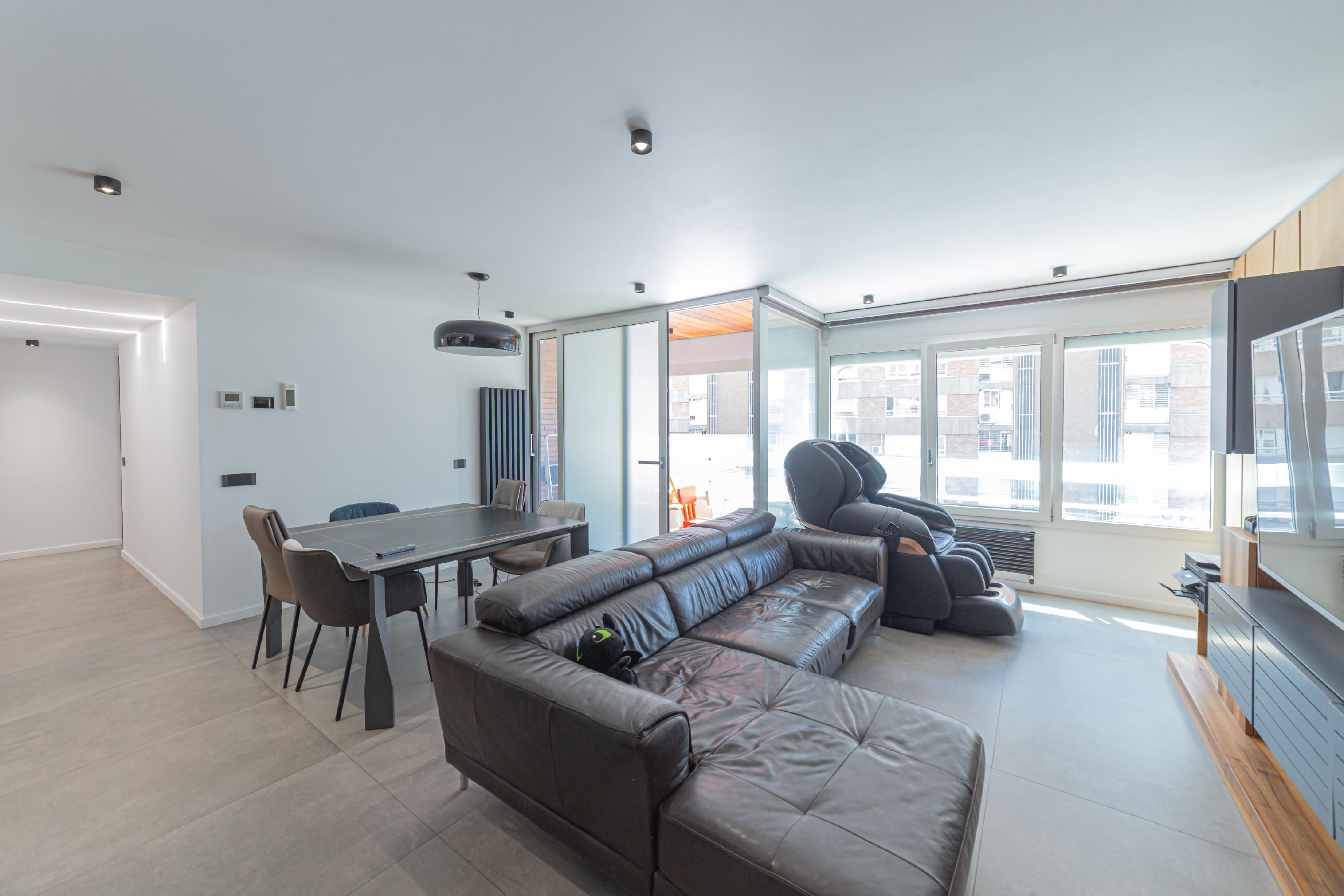 Imagen 1 Piso en venta en Barcelona / Plaça de Pius Xll y Avenida Diagonal 