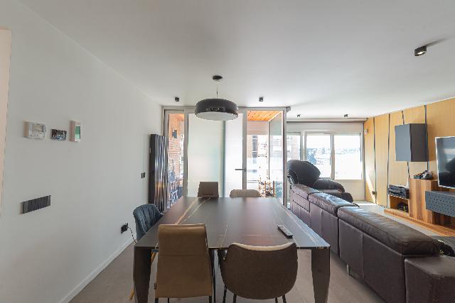 Imagen 6 Inmueble 301363 - Piso en venta en Barcelona / Plaça de Pius Xll y Avenida Diagonal 
