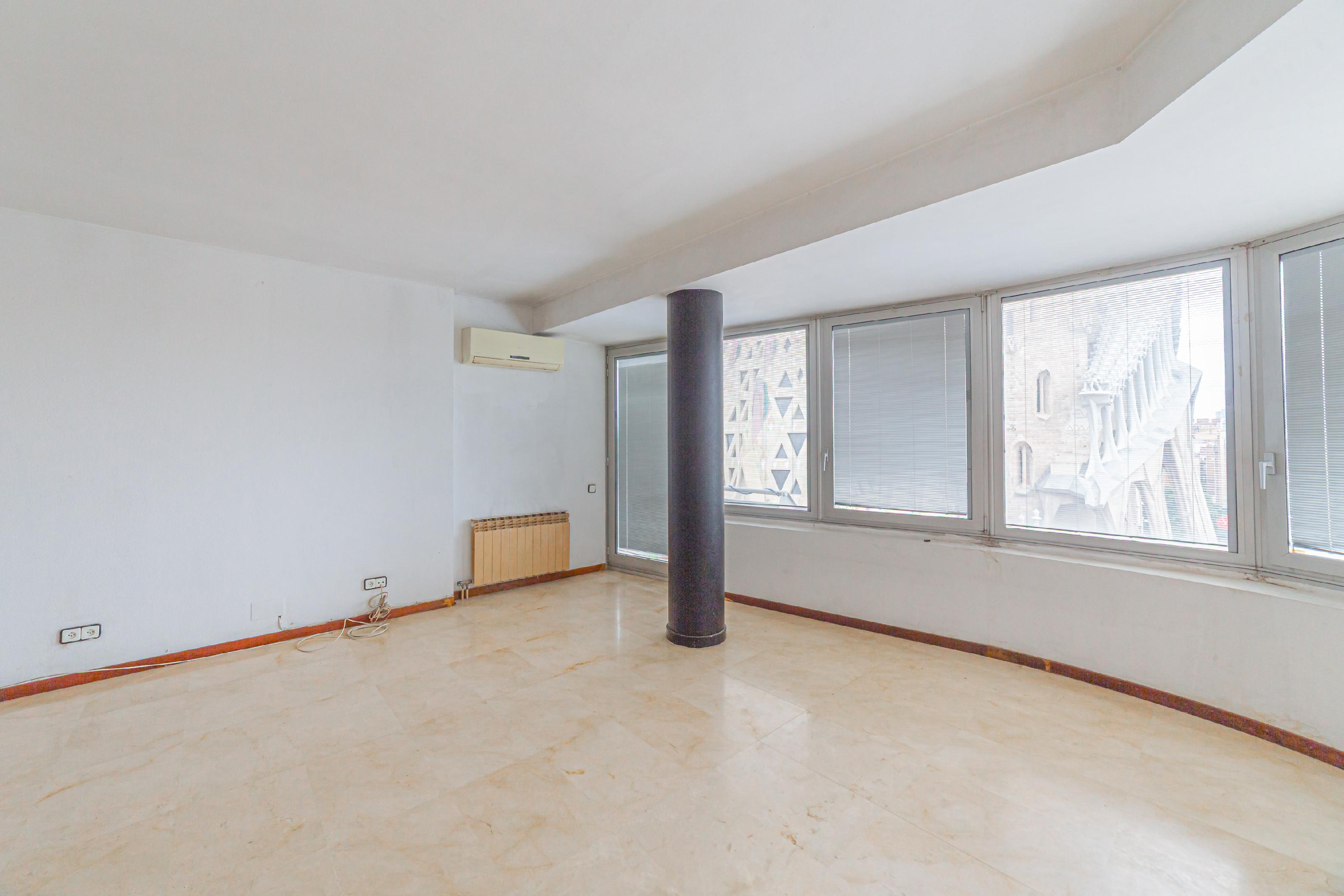 Imagen 8 Ático en venta en Barcelona / Provença - Sardenya delante de La Sagrada Familia