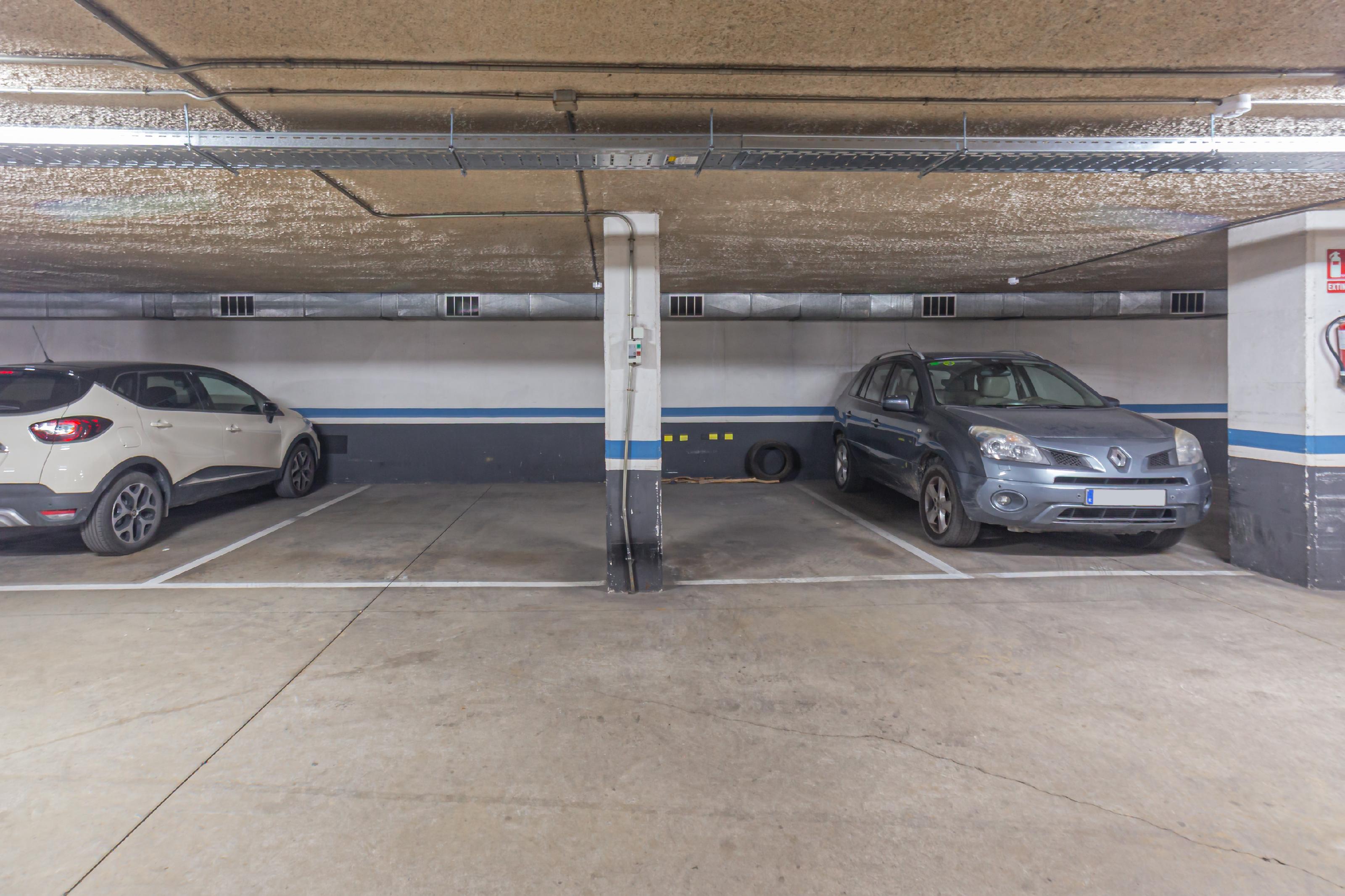 Imagen 31 Ático en venta en Barcelona / Provença - Sardenya delante de La Sagrada Familia