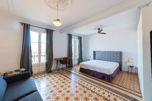 Imagen 2 Inmueble 301629 - Ático en venta en Barcelona / Enric Granados - Consell de Cent